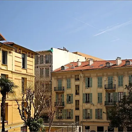 Green Cat Place Νίκαια
